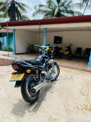 Bajaj CT-100 2014 Motorbike (Used)