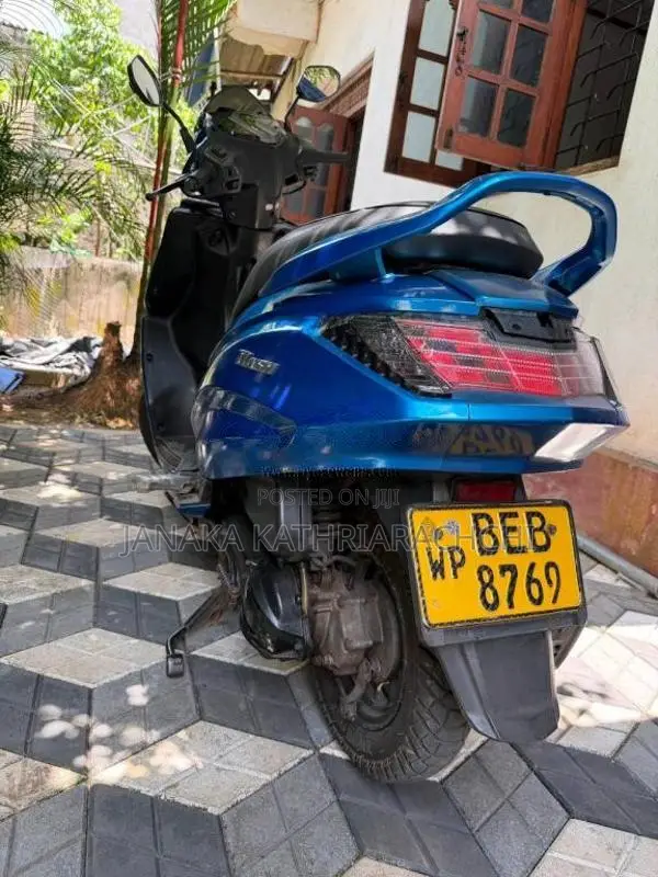 Hero Dash 2016 Motorbike (Used)