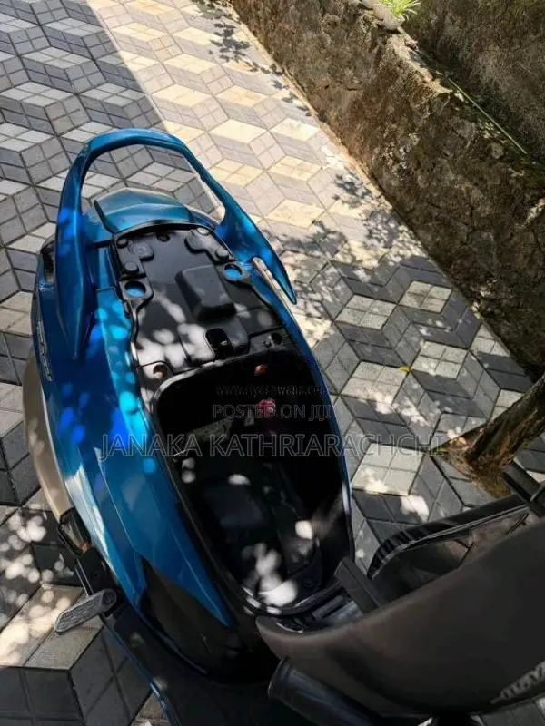 Hero Dash 2016 Motorbike (Used)