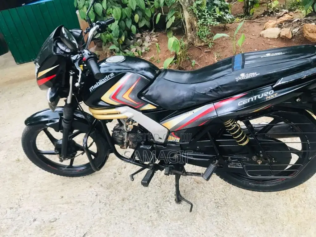 Mahindra Centuro 2015 Motorbike (Used)