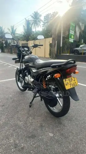 Bajaj Platina 100 2017 Motorbike (Used)