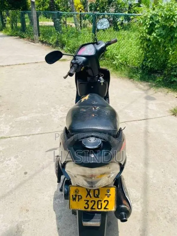 TVS Scooty Streak 2012 Motorbike (Used)