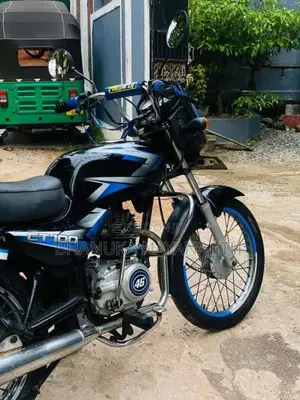 Bajaj CT-100 2006 Motorbike (Used)