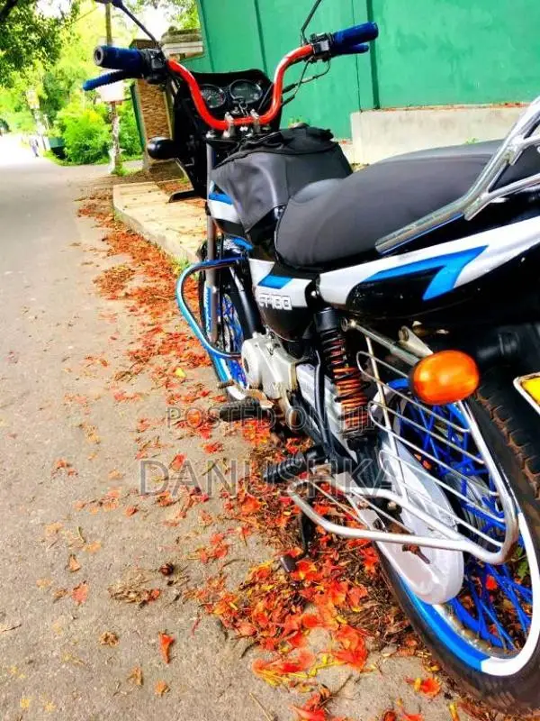 Bajaj CT-100 2008 Motorbike (Used)