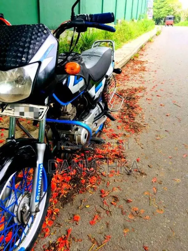 Bajaj CT-100 2008 Motorbike (Used)