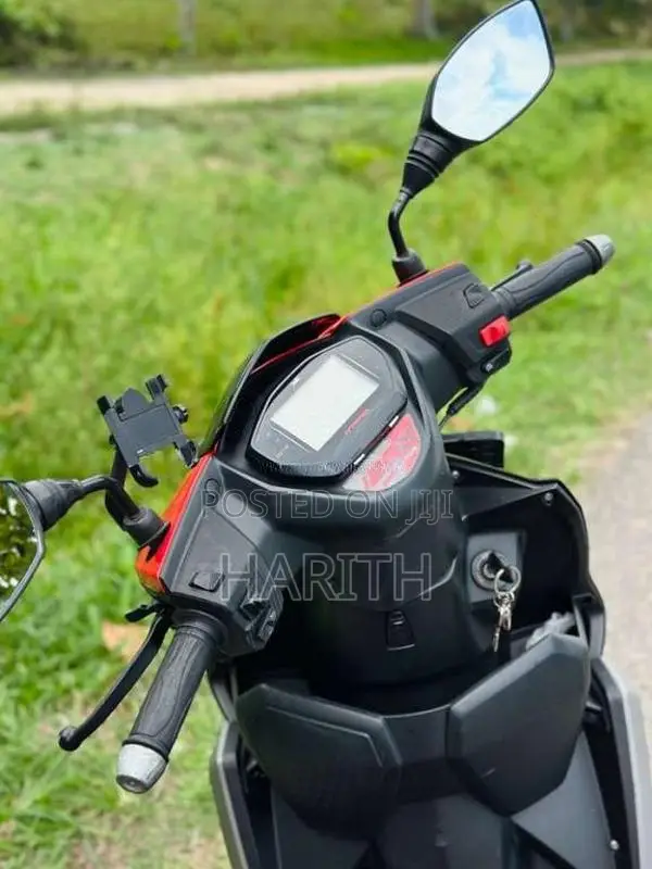 TVS Ntorq 2024 Motorbike (Used)