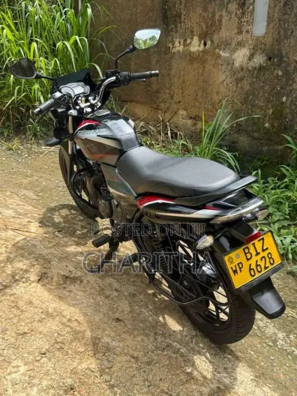 Bajaj Discover 125 2020 Motorbike (Used)