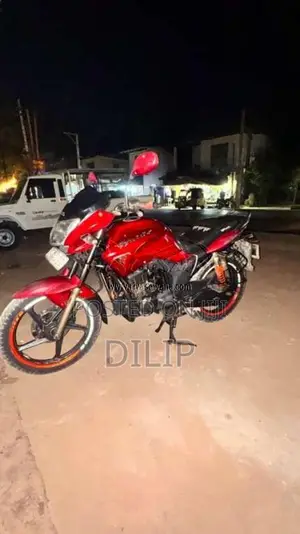 Hero-Honda Hunk 2012 Motorbike (Used)