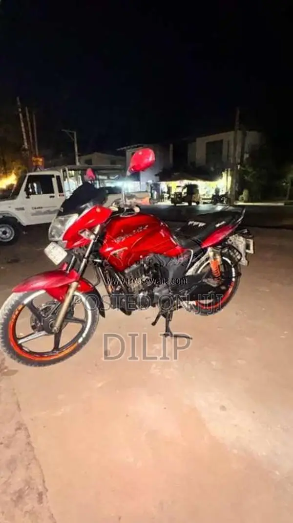 Hero-Honda Hunk 2012 Motorbike (Used)
