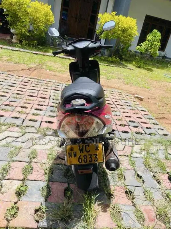 TVS Scooty Streak 2012 Motorbike (Used)