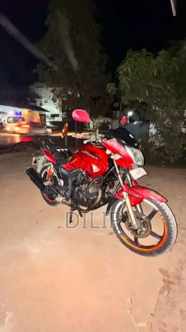 Hero-Honda Hunk 2012 Motorbike (Used)
