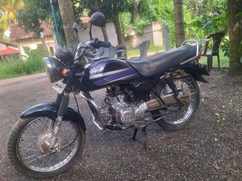 Hero Dawn 2010 Motorbike (Used)
