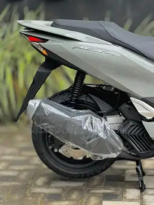 Honda Pcx 2025 Motorbike Brand New