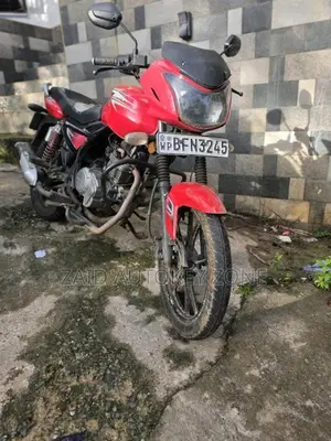 Demak Skyborn 2017 Motorbike (Used)