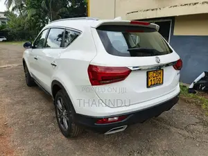 DFSK Glory I-Auto 2022 SUV (Used)