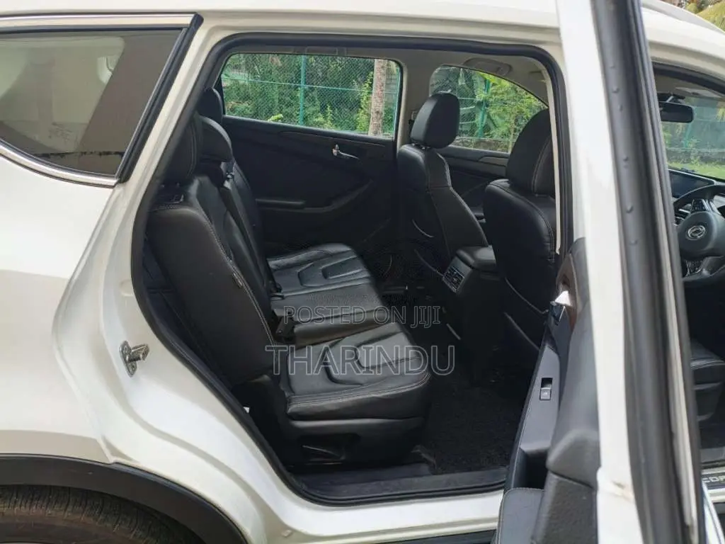 DFSK Glory I-Auto 2022 SUV (Used)