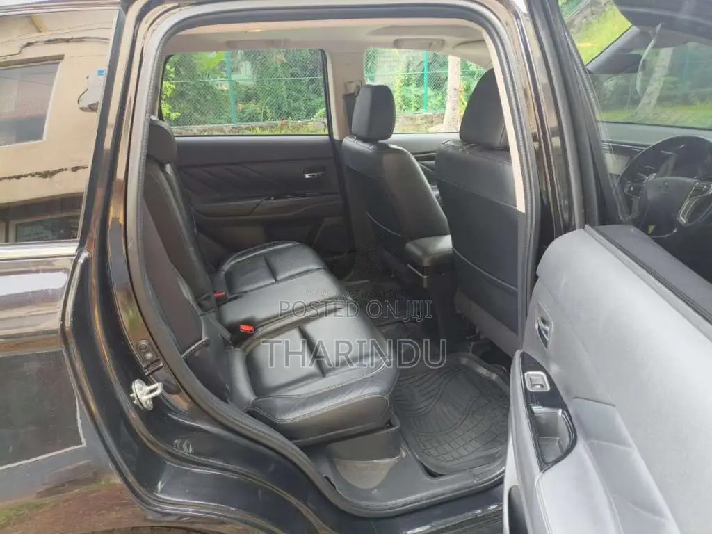 Mitsubishi Outlander 2017 SUV (Used)