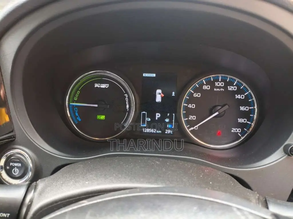 Mitsubishi Outlander 2017 SUV (Used)