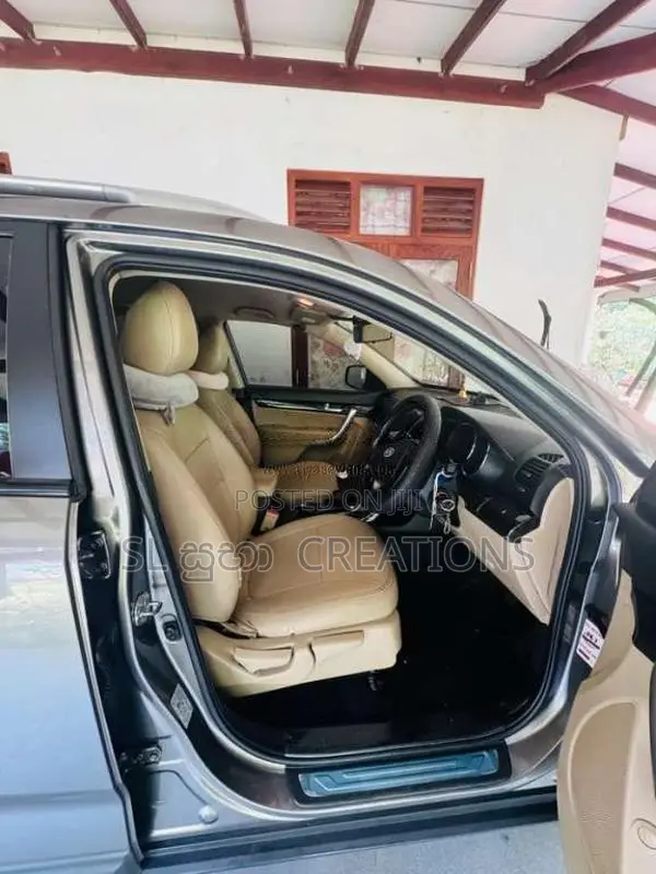 Kia Sorento 2012 SUV (Used)