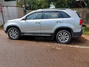 Kia Sorento 2012 SUV (Used)
