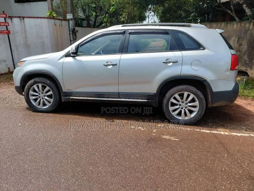 Kia Sorento 2012 SUV (Used)