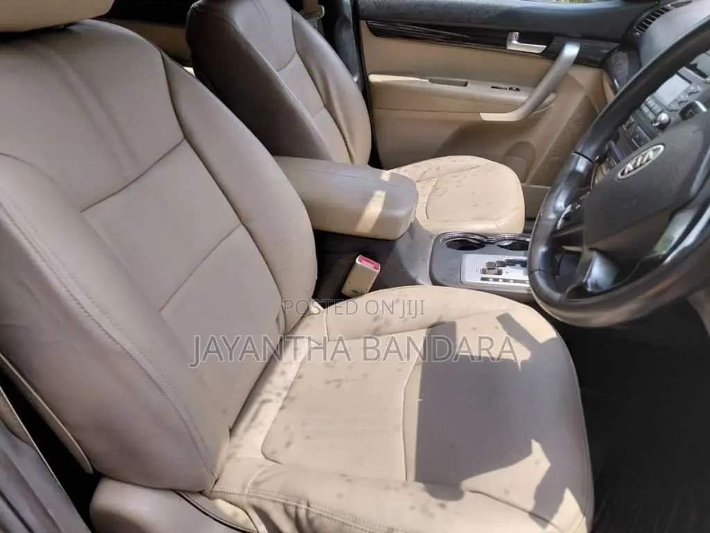 Kia Sorento 2012 SUV (Used)