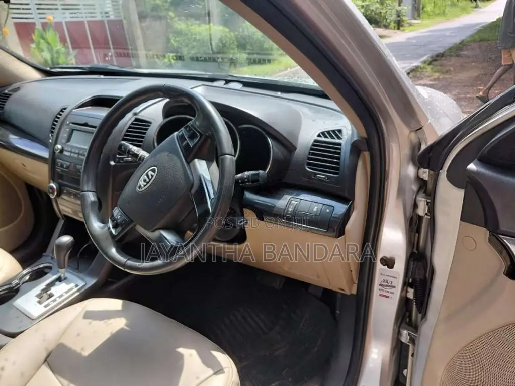 Kia Sorento 2012 SUV (Used)