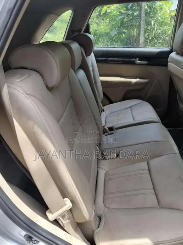 Kia Sorento 2012 SUV (Used)