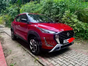 Nissan Magnite 2025 SUV (Used)