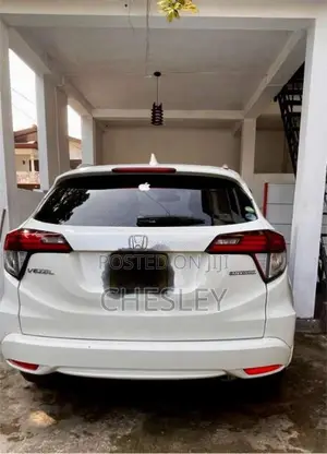 Honda Vezel 2014 SUV (Used)