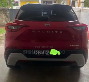 Nissan Magnite 2025 SUV (Used)