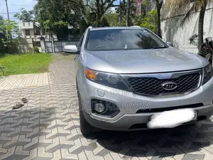 Kia Sorento 2011 SUV (Used)