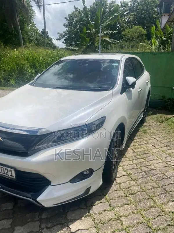 Toyota Harrier 2016 SUV (Used)