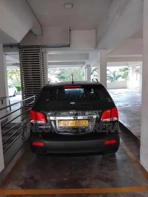 Kia Sorento 1- 12 Options 2012 SUV (Used)