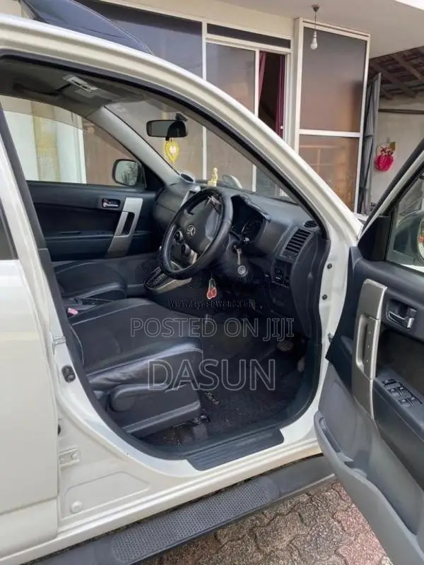 Toyota Rush 2010 SUV (Used)