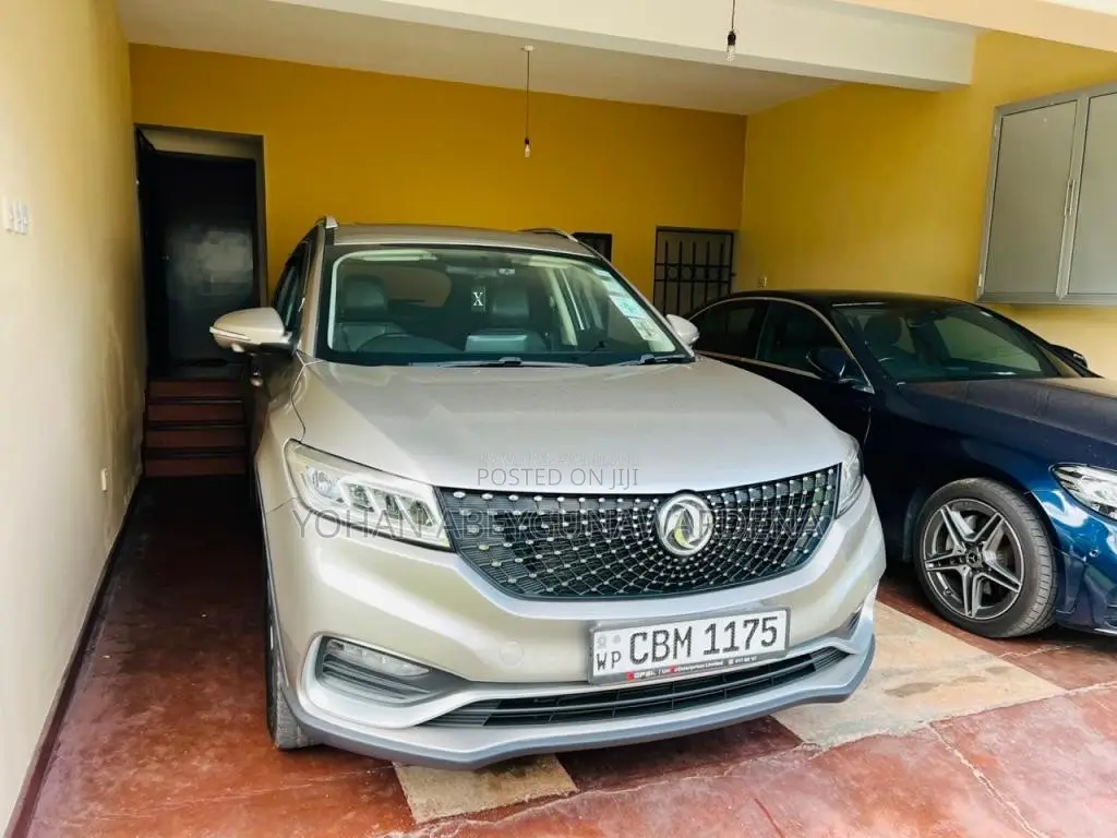 DFSK Glory I-Auto 2022 SUV (Used)
