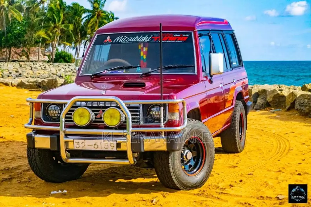 Mitsubishi Pajero 1988 SUV (Used)