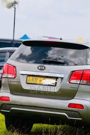 Kia SORENTO 2011 SUV (Used)