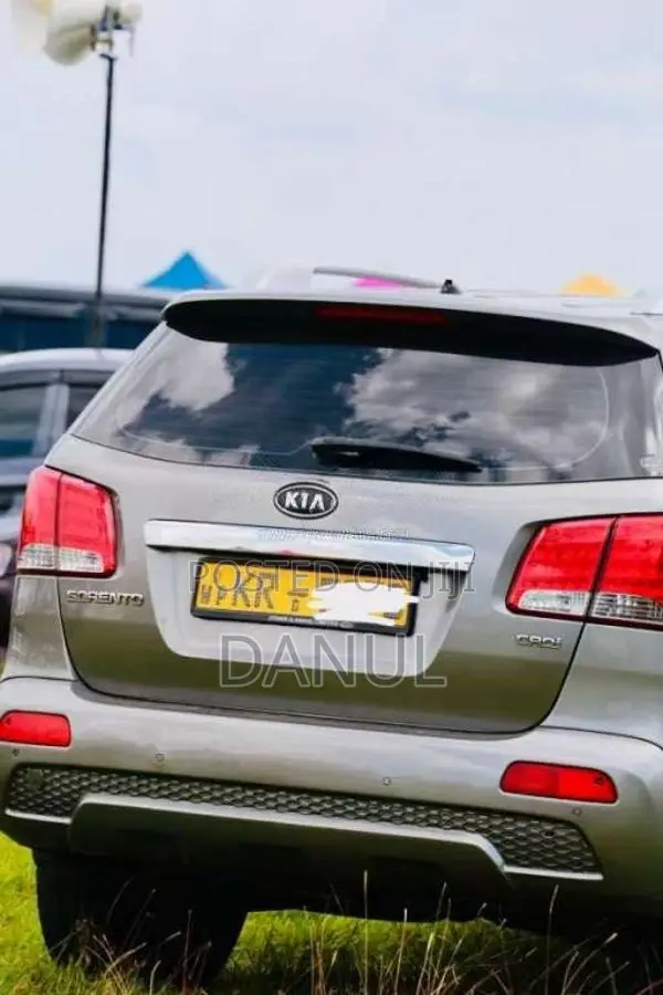 Kia SORENTO 2011 SUV (Used)