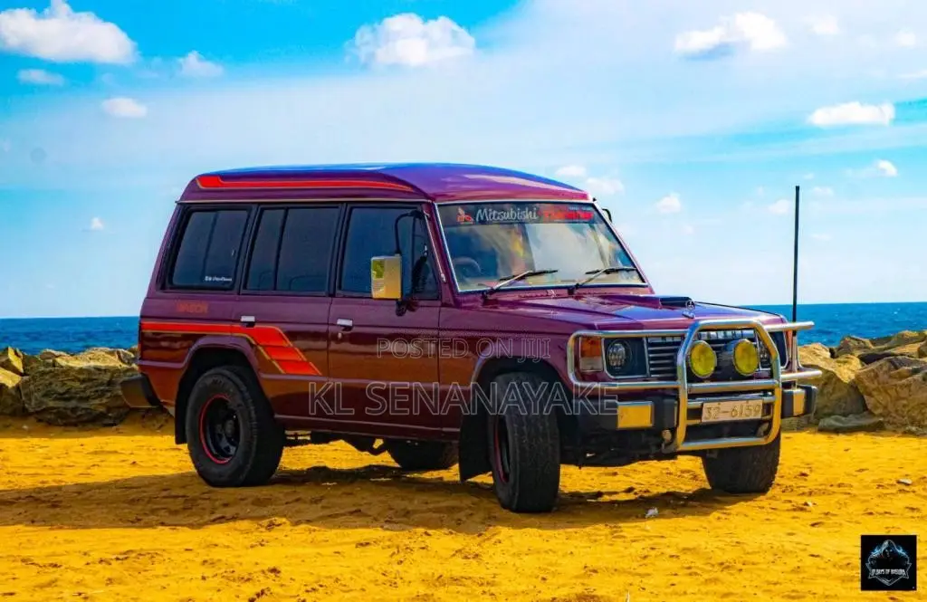 Mitsubishi Pajero 1988 SUV (Used)