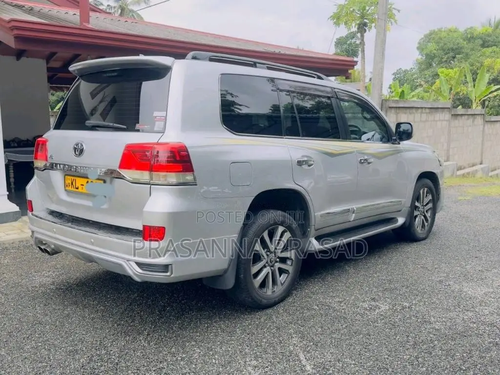 Toyota Land Cruiser Prado 2008 SUV (Used)