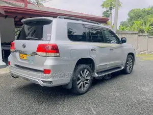 Toyota Land Cruiser Prado 2008 SUV (Used)