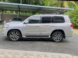 Toyota Land Cruiser Prado 2008 SUV (Used)