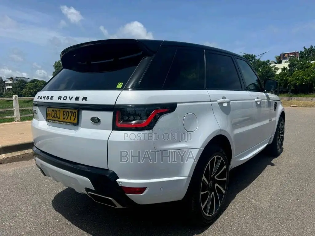 Land-Rover Range Rover P400biography 2017 SUV (Used)