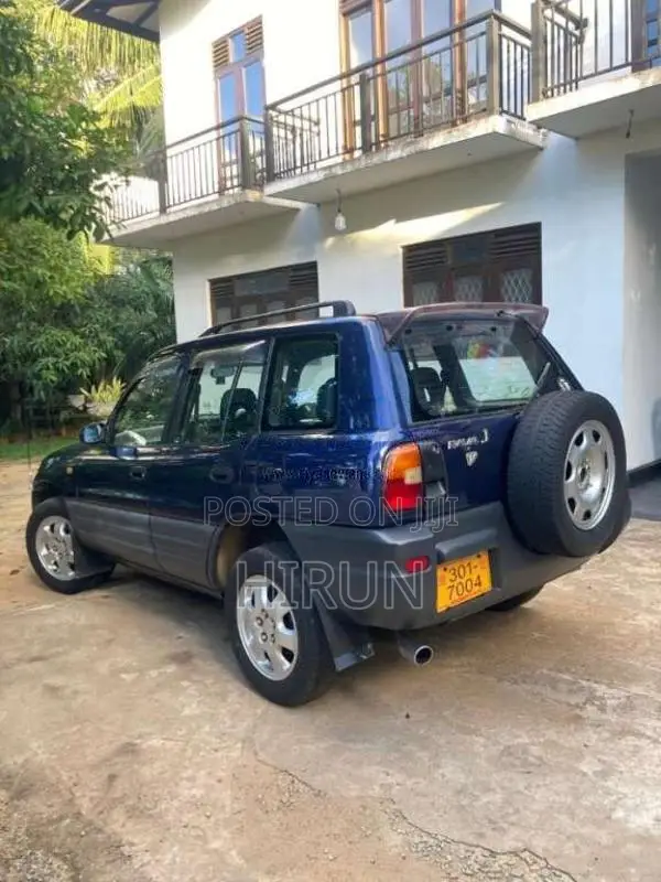 Toyota RAV4 1996 SUV (Used)