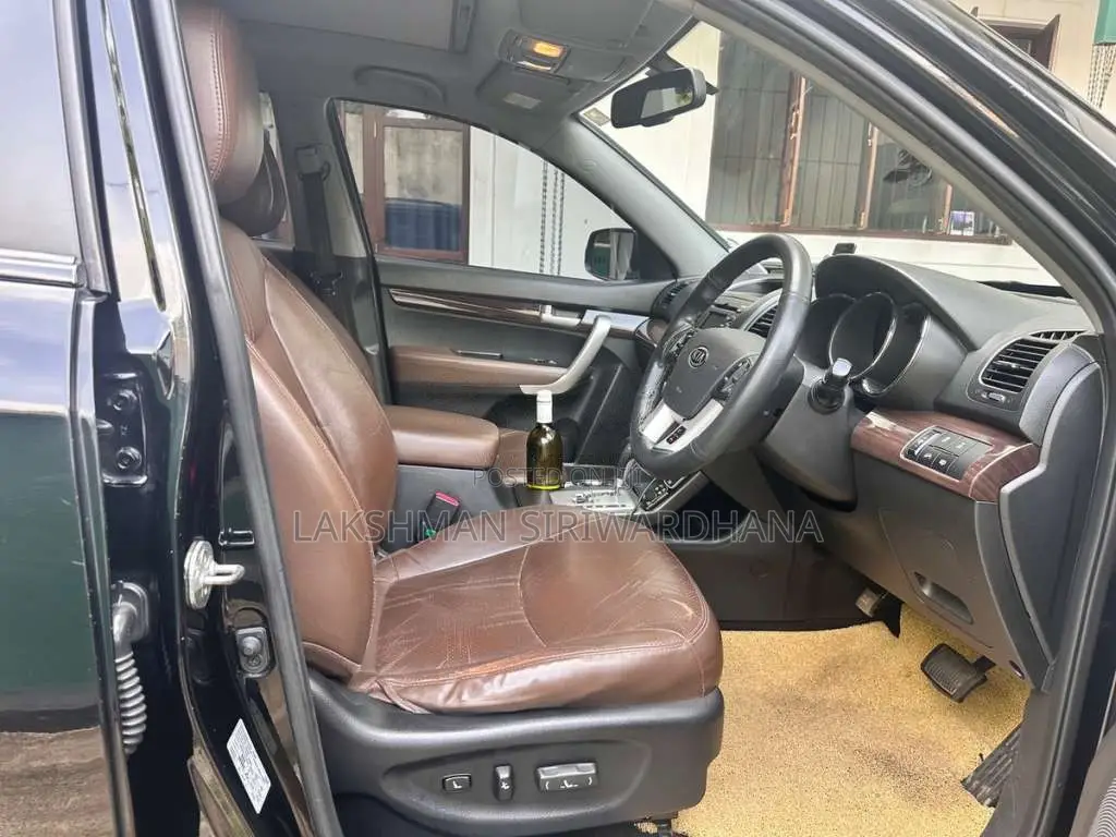 Kia Sorento 2012 SUV (Used)