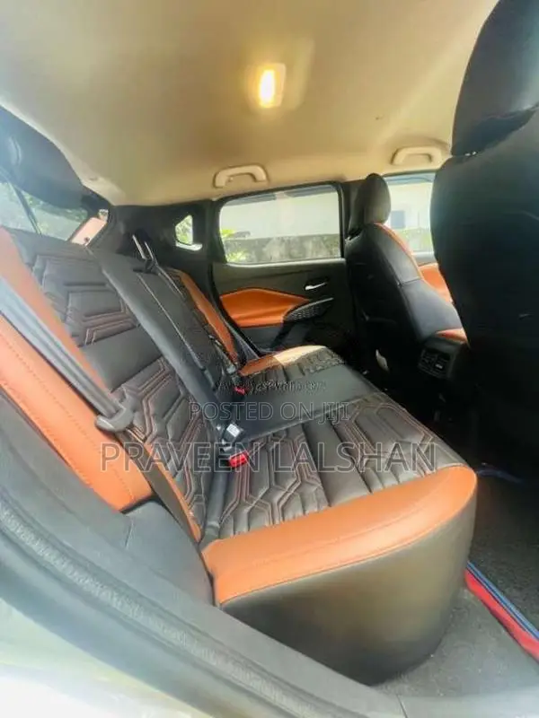 Nissan Magnite 2025 SUV (Used)
