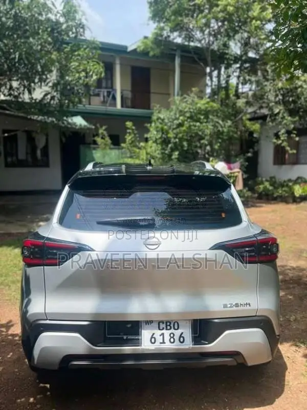 Nissan Magnite 2025 SUV (Used)