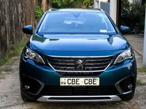 Peugeot 5008 2018 SUV (Used)