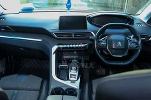 Peugeot 5008 2018 SUV (Used)